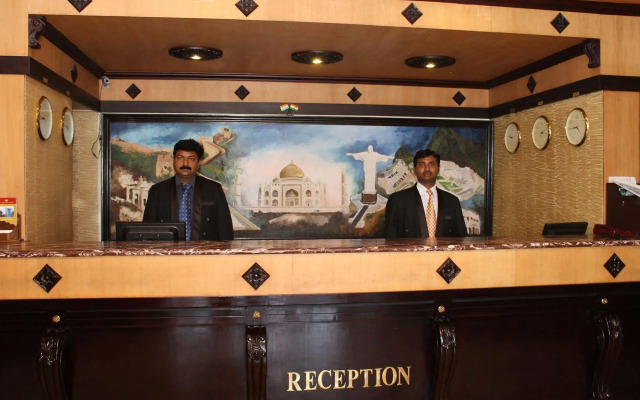 AMS Raj Palace Sundar