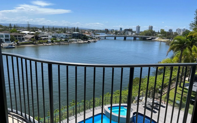 Silverton Holiday Apartments