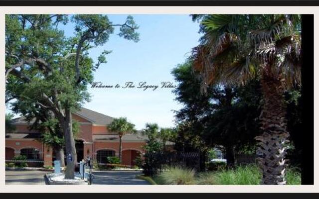 Legacy Villa 1601 Condo