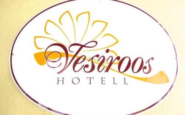 Hotel Vesiroos