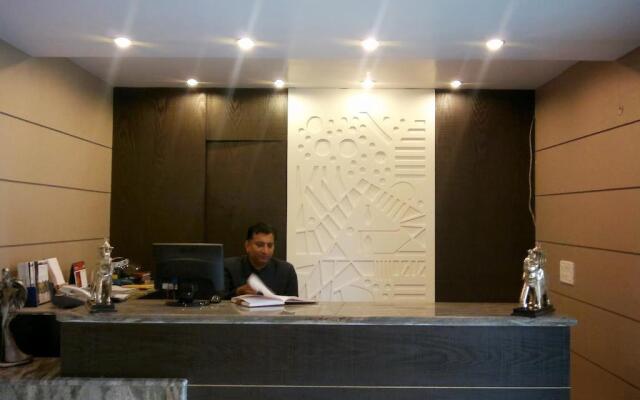 Hotel Empire Regency