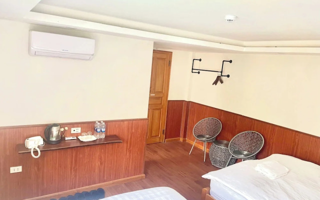 Flaco Hostel