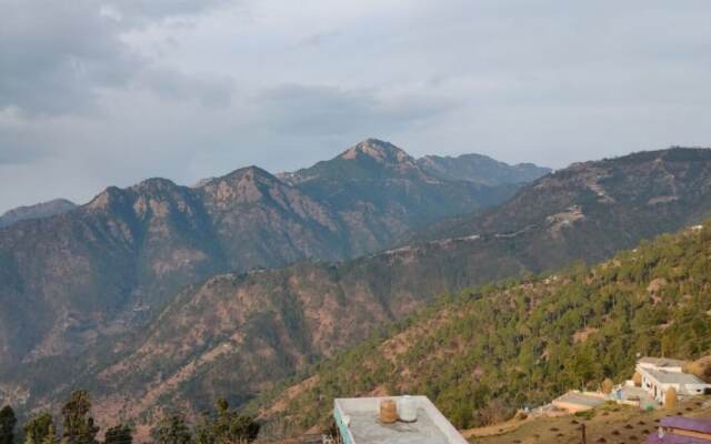 Camp Awara Kanatal
