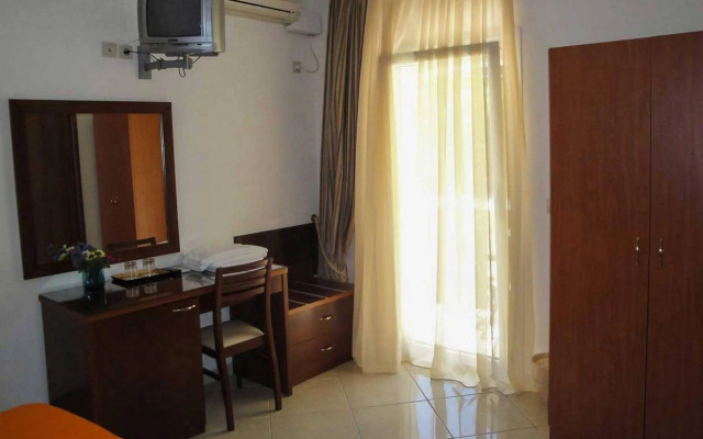 Hotel Nefeli