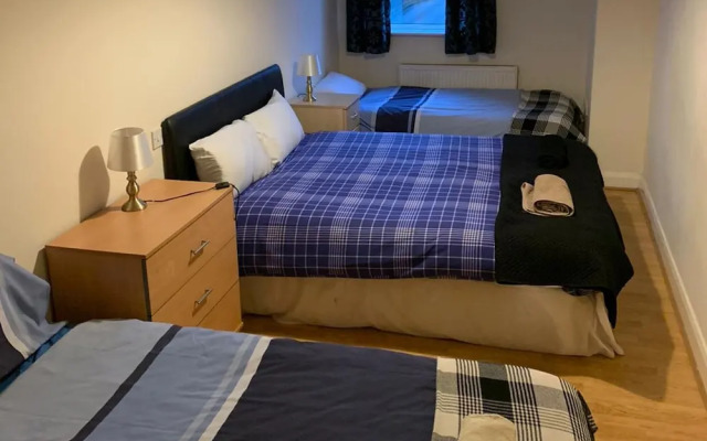 My-Places Apartment By The Park - P5