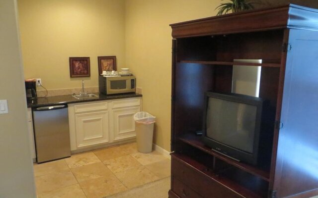 Sunset Harbor Resort