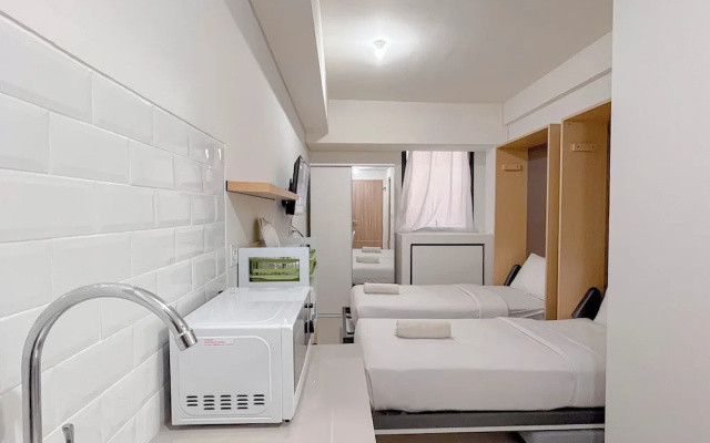 White Style Studio (No Kitchen) Apartment Bandaraya - Tallasa City Makassar – Guest Rooms – Makassar