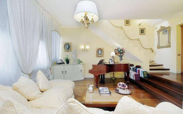 Short Stay Rome Apartments Spanish Steps