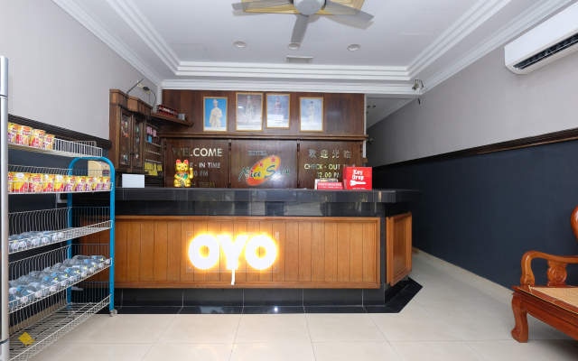 OYO 1190 Nice Stay Hotel