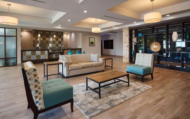 Best Western Plus College Station Inn & Suites