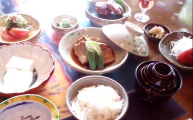 Nakahara Hotel