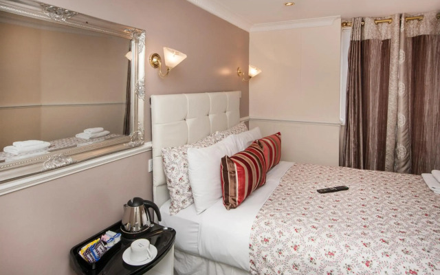 Classic Hyde Park Hotel