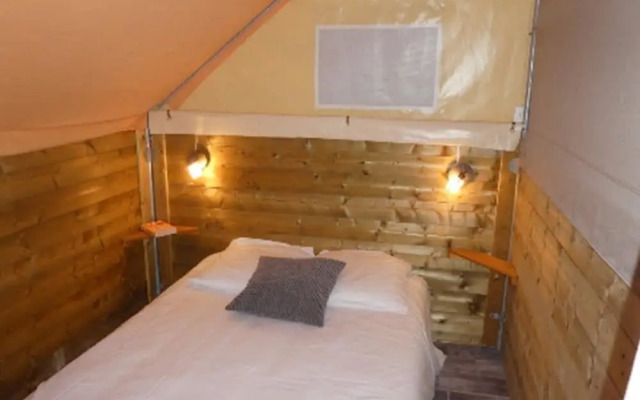 Camping Rives Des Corbieres