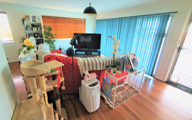 Amazing City Location-Private Room in a Share House-2 Rooms available!!