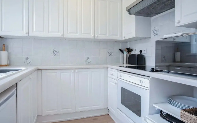 Bayview 61 - 2 Bedroom - Bayview Oxwich