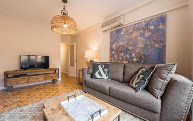 For You Rentals Madrid Rio apartment MAZ10