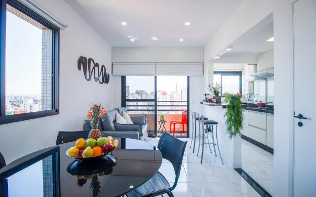 Duplex em Pinheiros com Vista Incrível, Piscina, AC