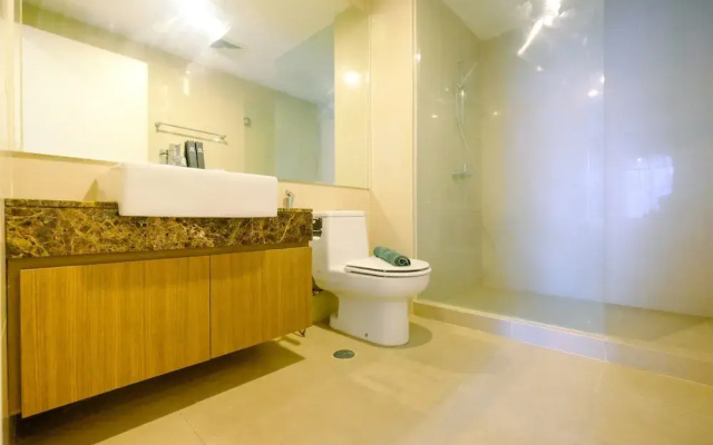 Strategic 1BR Casa Grande Apartment near Kota Kasablanka Mall