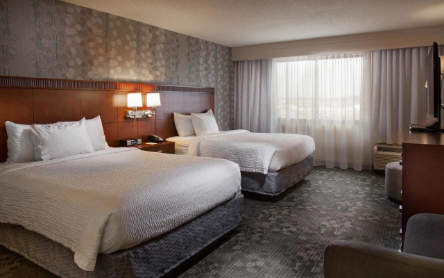 Courtyard by Marriott Fayetteville