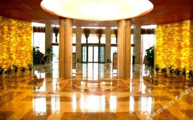 Shore River Holiday Hotel