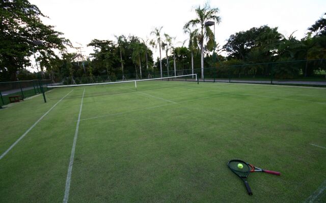 Mae Jo Golf Club & Resort