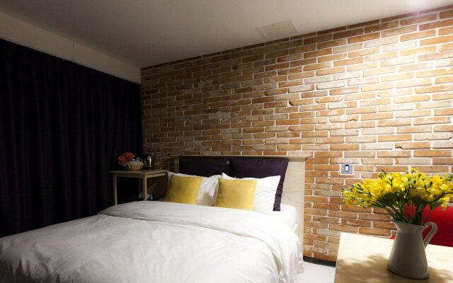 Hotel Merci