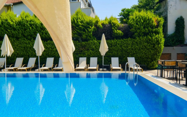Selen Hotel Icmeler