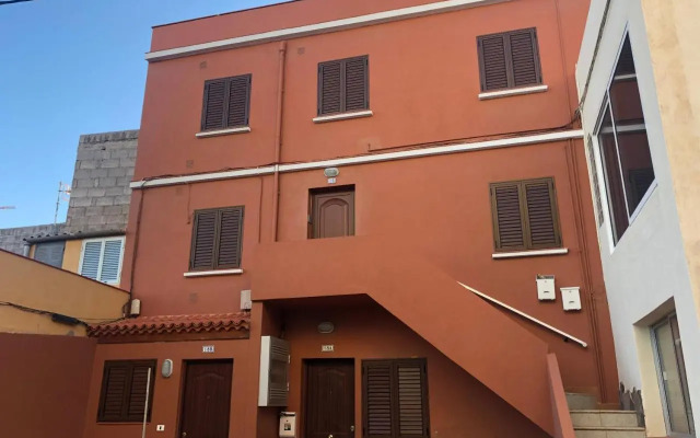 San Isidro. 2 rooms. Quiet terrace