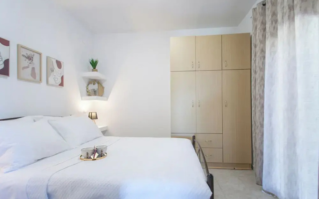 SkyFrame Apartments