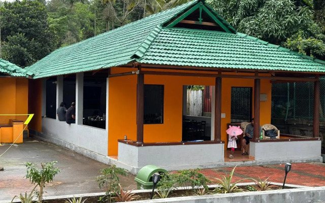 Sherlock Retreat - Yamini Green