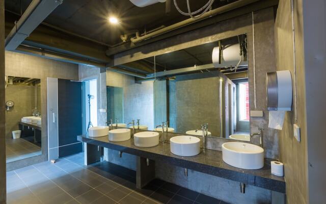 P168 Hostel