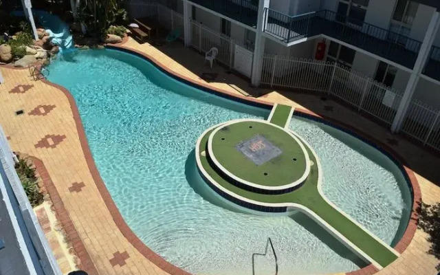 West Beach Lagoon 219, Sleeps 3