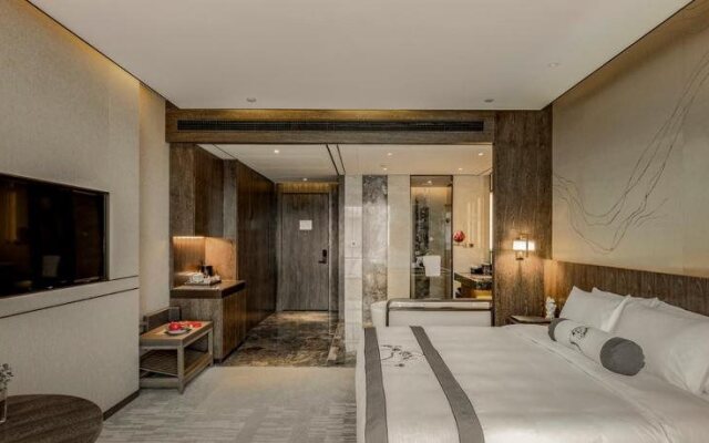 Jinling Grand Hotel