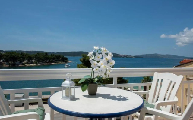 Apartman Tomi Trogir