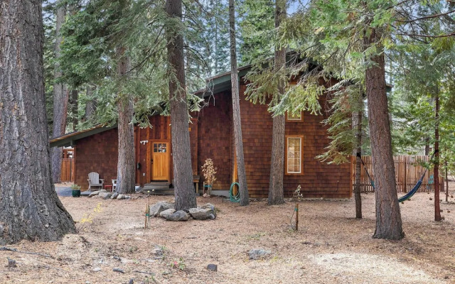 Sundance Foosball Table, Bbq, Near West Beach