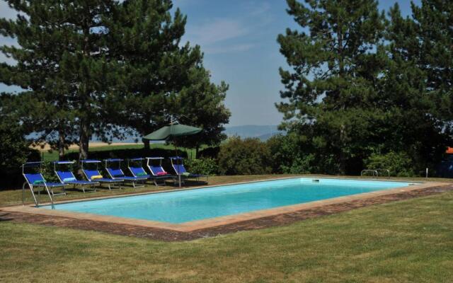 Villa Augusta Sleeps 14 Exclusive Pool