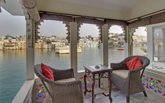 Lake Pichola Hotel