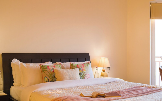 ELIVAAS 3BHK Plus Attic Cliffside Villa