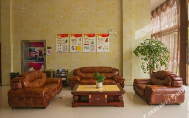 Phoenix Town City Hotel