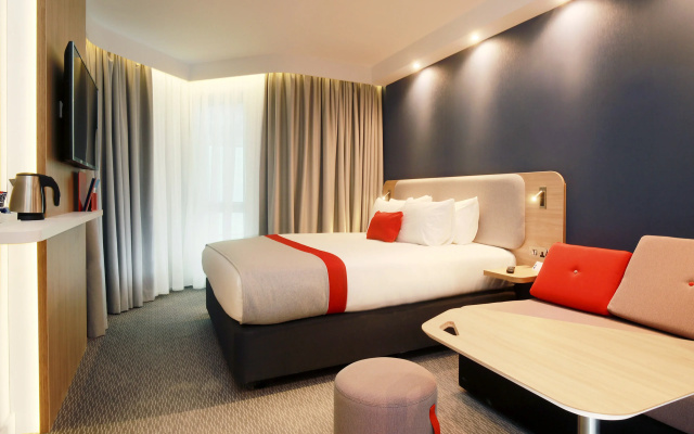 Holiday Inn Express Belfast City by IHG