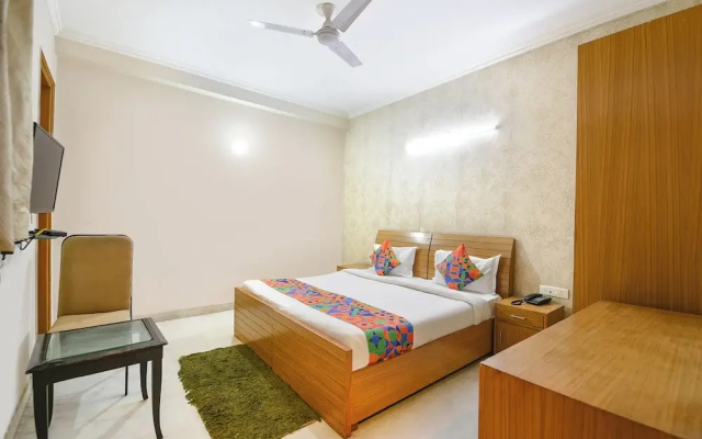 FabHotel Vagmi- 900m from Sikanderpur Metro Station Gurgaon