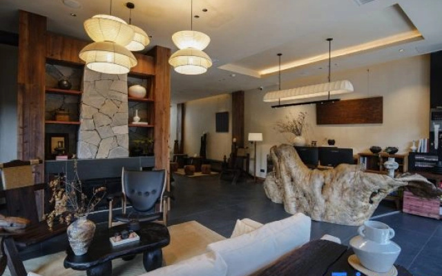 Jianhe · Wabi-Sabi Aesthetic Designer Homestay
