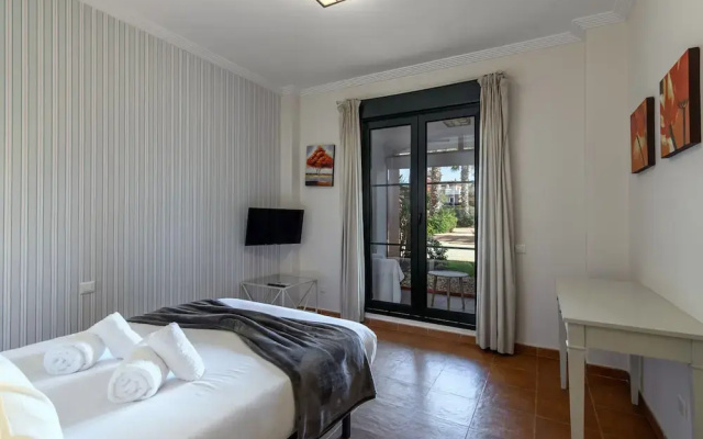 Golfside Getaway in Isla Canela for 2