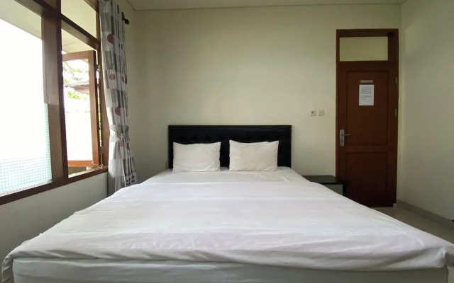 OYO 94582 Villa Beringin Puncak