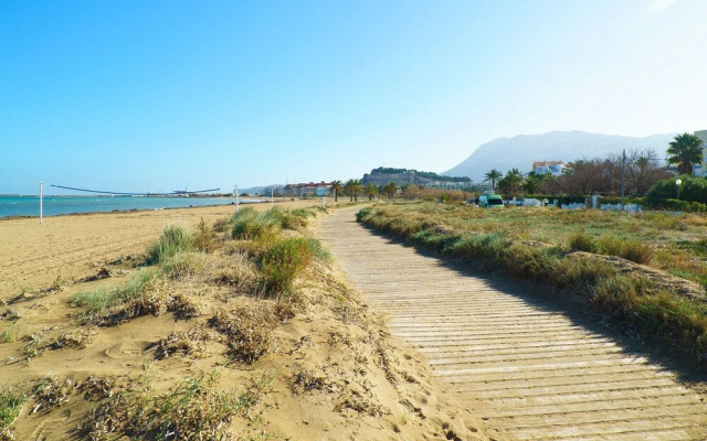 Restful Apartment in Denia near Seabech
