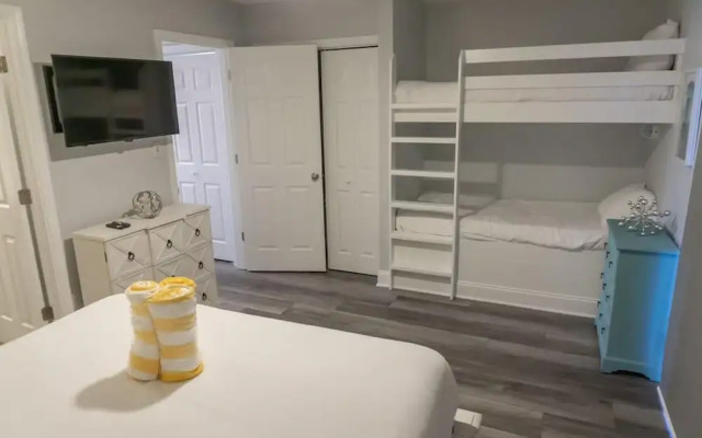 Gulf Winds East #1- Mira-marr's Emerald