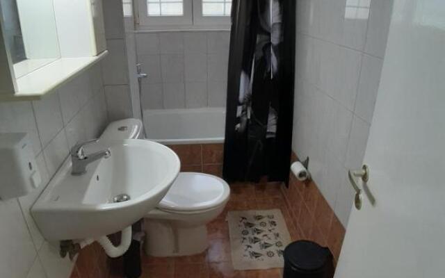 kosta's apartment 2