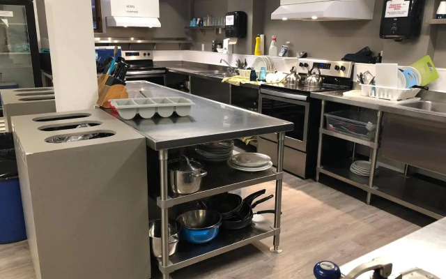 HI Lake Louise Alpine Centre - Hostel