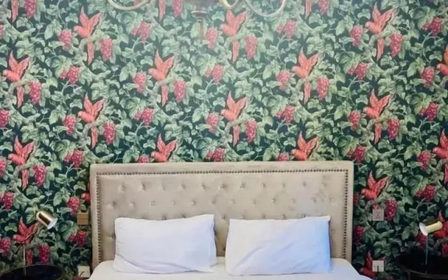 The Red Farm Relais & Spa