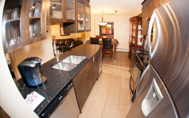 Corporate Suites of Calgary - Eightwelve